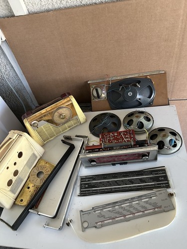 Lot pièces détachées - pièces, radio
