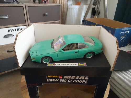Bmw 850 coupe - vert, au