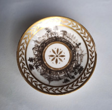 SOUCOUPE EN PORCELAINE DE