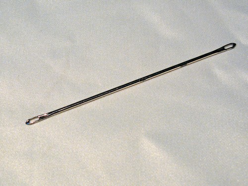 Aiguille double chas pour - aiguille,