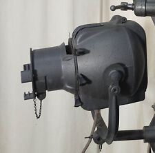 projecteur poursuite theatre cinema anglais Strand electric