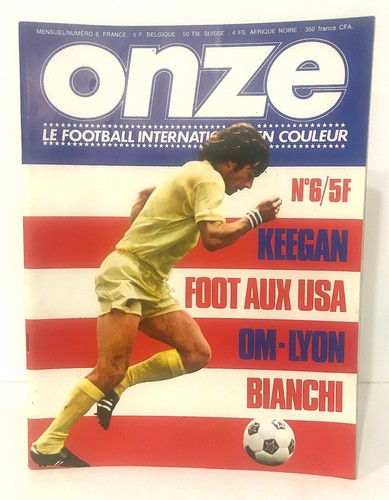 Ancien magazine football - ancien, de