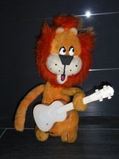 Loeki le lion - Publicité - ORTF - Peluche géante avec guitare - 60cm (C478)