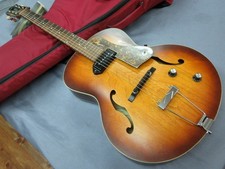 Godin 5th Avenue Kingpin P90