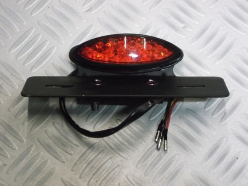Feu rouge ovale leds - feu,