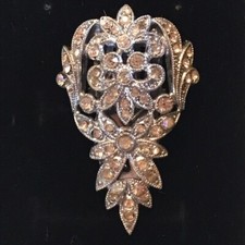 Broche ancienne cristal strass argenté style Art Déco pince