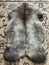 Peau de Mouton Véritable Couleur Naturelles 95 x 60cm Foncé Pour Comme Coureur