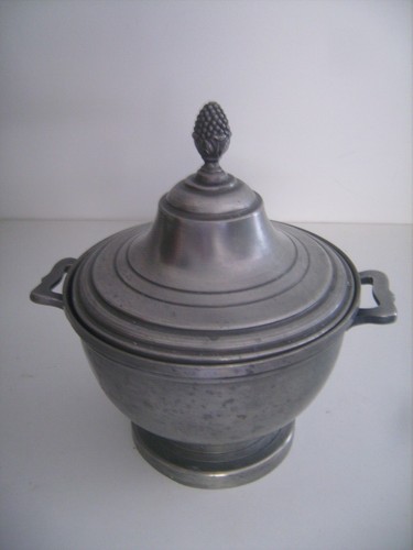 Ancien pot couvert étain - couvert, en