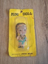 POUPÉE MINI DOLL Neuve Dans