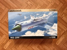 1/48 Kit - MiG-21PF Profipack - Eduard #8236