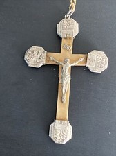 Ancien Pendentif En Metal Argenté Créateur Breloque Croix Religieux Religieuse