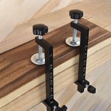 Pince polyvalente pour travail