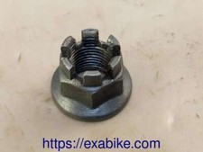 ecrou d'axe de roue arriere pour Honda CM400 T  de 1979 a 1981 (NC01)