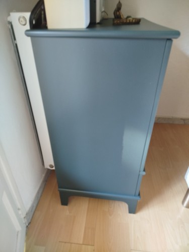 Commode - ,