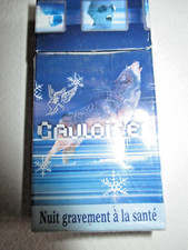Ancien petit paquet cigarettes