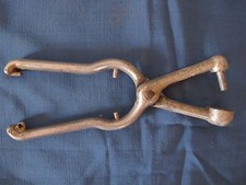 Ancien dénoyauteur en alu