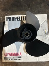 Hélice Yamaha 150 14 1/2