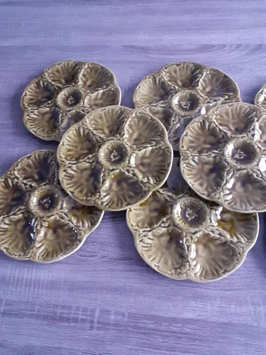 Ensemble assiettes à - 8,