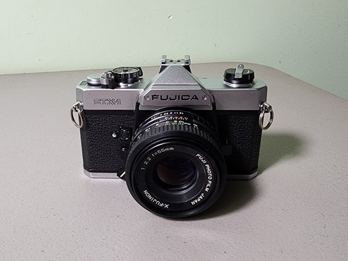 Fujica stx 35mm slr - stx-1, film