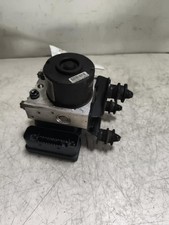 Bloc ABS (freins anti-blocage)