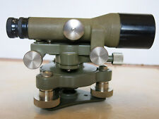 Théodolite NIVEAU  KERN AARAU  GK 1952
