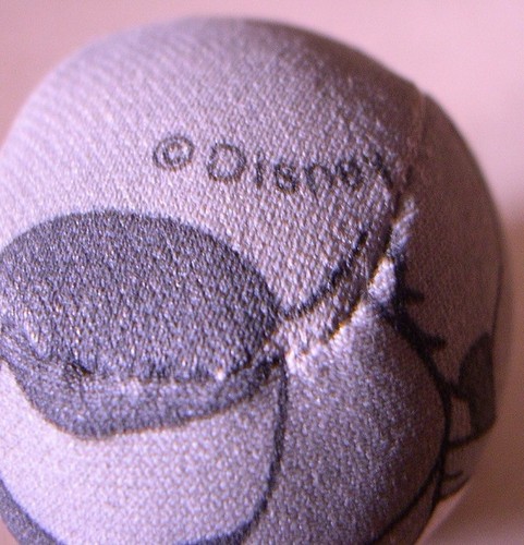 Ancienne balle tissu disney - ancienne,