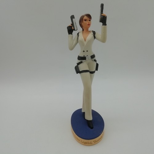 Atlas lara croft tomb - lara,