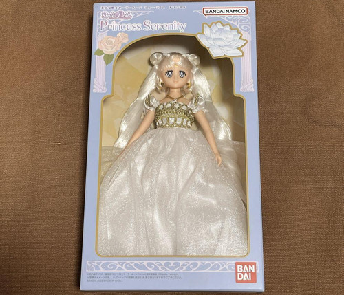 Poupée sailor moon eternal - poupée,