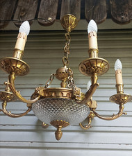 Exceptionnel lustre bronze à 6 feux de style Louis XIII état de marche - 7,5 kg