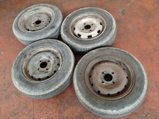 N.1 Jantes En Alliage + Pneus