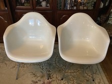 PAIR HERMAN MILLER FIBERGLASS