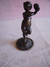 SCULPTURE PUTTO , ANGELOT BRONZE ANCIEN  JOUANT DU TAMBOURIN D'APRES CLODION