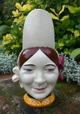 Faïence HB. QUIMPER pichet BIGOUDENE créé par Charles MAILLARD bel état d'usage