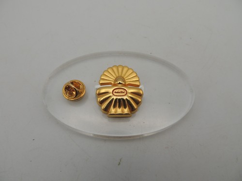 Pin parfum bourjois paris - pin's,