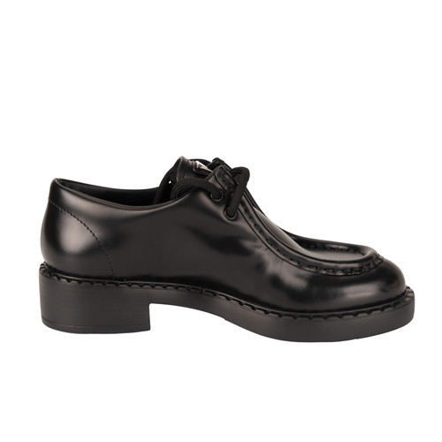 Prada chaussures lacets - à,
