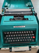 Machine à écrire OLIVETTI studio 45 Peu servie quasi neuve 