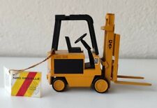 CHARIOT ÉLÉVATEUR CATERPILLAR M50B NZG #225 1/25 W.GERMANY
