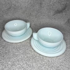 2 Tasses À Café Vintage En Opaline Années 1950 Style Art Déco Blanc Bleuté