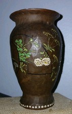 Vase laqué émaillé sur bronze. XIXÈME.  Décor floral Japon 