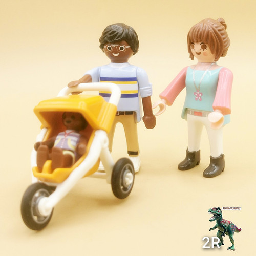 Playmobil couple