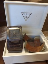 Montre homme rétro Guess