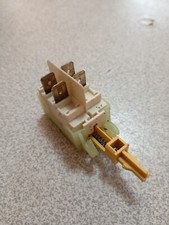 29641701 Bouton Interrupteur Commande Électrique On Off Lave-linge Beko DPU7360X