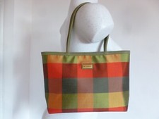 RARE ET RAFFINE SAC MARQUE JIM THOMPSON  CABAS TISSU SOIE A CARREAU MADRAS