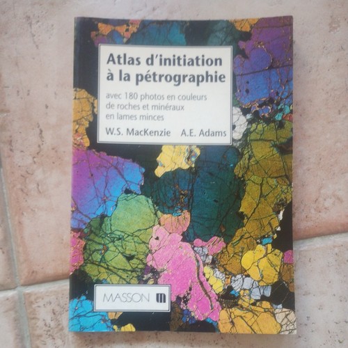 Atlas initiation petrographie - atlas,