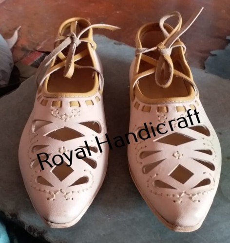 Paire chaussures en - paire, de