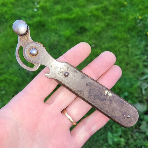 04k10 ancien ouvre boite - ancien,