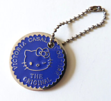 Médaille médaillon porte-clé VICTORIA CASAL Couture Hello Kitty