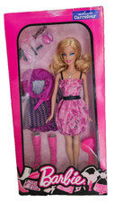 NRFB coffret poupée doll BARBIE 2010 exclusivité Carrefour T9403