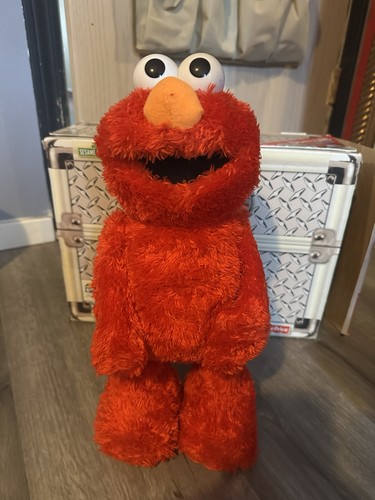 Tickle elmo tmx - me,