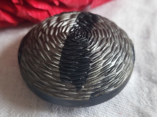 Gros bouton vintage ancien